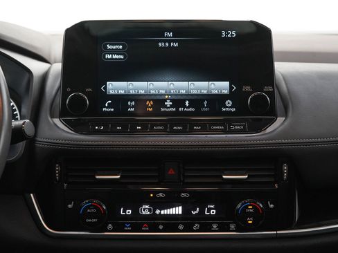Used 2023 Nissan Rogue SL w/ SL Premium Package AWD/4WD image 19