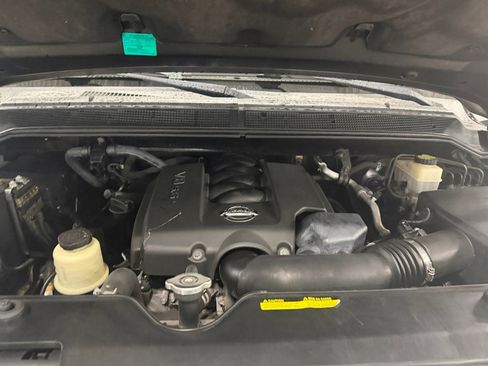 Used 2014 Nissan Titan PRO-4X image 19