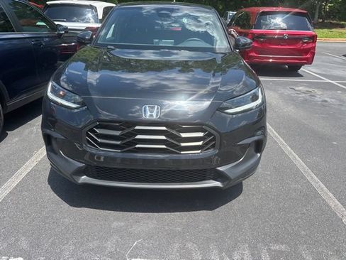Used 2024 Honda HR-V Sport image 2