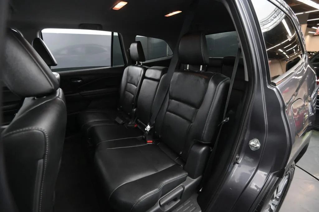 Used 2017 Honda Pilot EX-L image 42