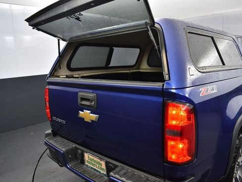 Used 2016 Chevrolet Colorado Z71 AWD/4WD image 18