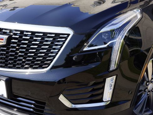 New 2025 Cadillac XT5 Premium Luxury w/ Technology Package image 15