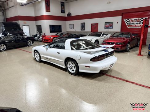 Used 1994 Pontiac Firebird Coupe RWD image 35