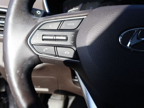 Used 2020 Hyundai Santa Fe Limited image 34