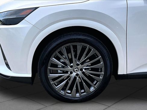 Used 2023 Lexus RX 350 w/ Accessory Package (K3) AWD/4WD image 11