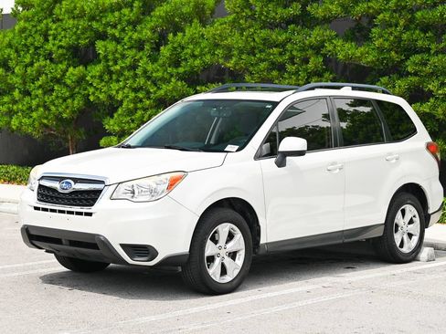 Used 2016 Subaru Forester 2.5i Premium w/ Popular Package #2 AWD/4WD image 1