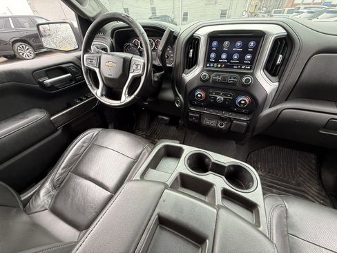 Used 2019 Chevrolet Silverado 1500 LTZ image 19