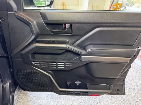 Certified 2025 Toyota Tacoma SR5 AWD/4WD image 53
