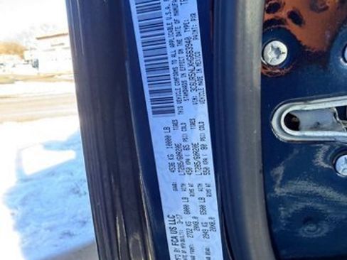 Certified 2017 RAM 2500 Laramie w/ Sport Appearance Group image 17