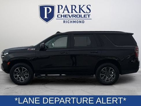 Used 2023 Chevrolet Tahoe Z71 w/ Luxury Package AWD/4WD image 4