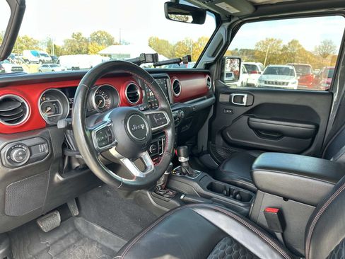 Used 2023 Jeep Gladiator Rubicon w/ LED Lighting Group image 33