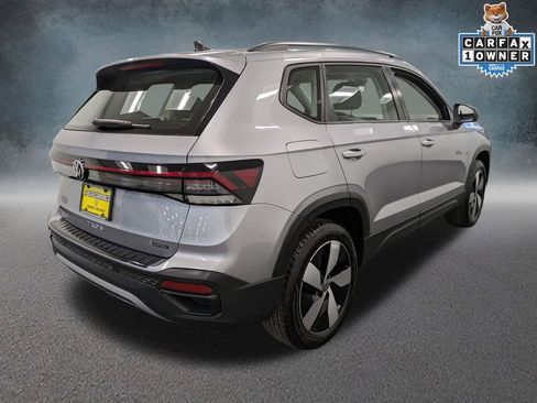 Used 2025 Volkswagen Taos S image 4