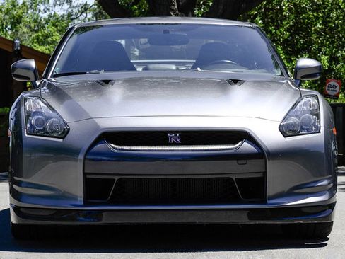 Used 2011 Nissan GT-R Premium AWD/4WD image 13