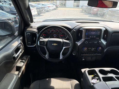 Used 2019 Chevrolet Silverado 1500 LT w/ All-Star Edition AWD/4WD image 11