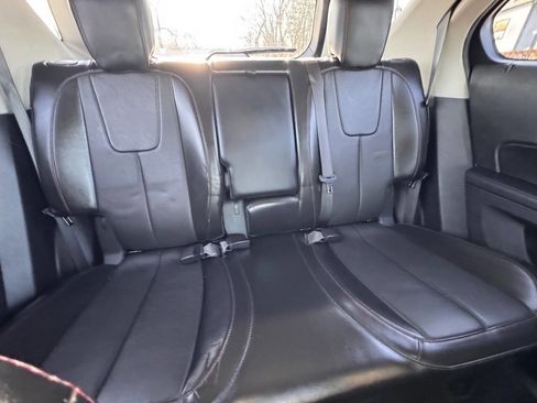 Used 2016 Chevrolet Equinox LTZ w/ Enhanced Convenience Package image 22