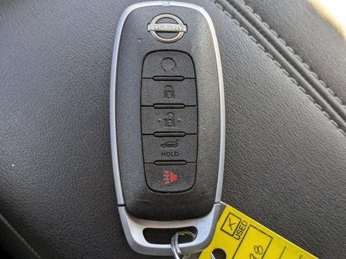 Used 2025 Nissan Pathfinder SL image 26