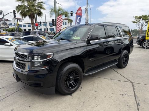 Used 2017 Chevrolet Tahoe LT AWD/4WD image 3