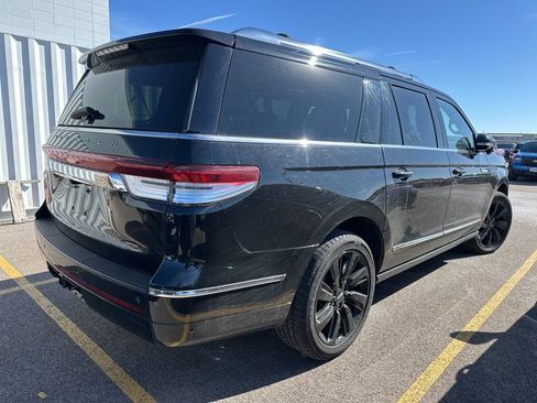 Used 2023 Lincoln Navigator L Reserve image 13