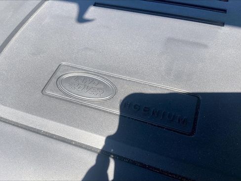 New 2026 Land Rover Discovery S AWD/4WD image 17