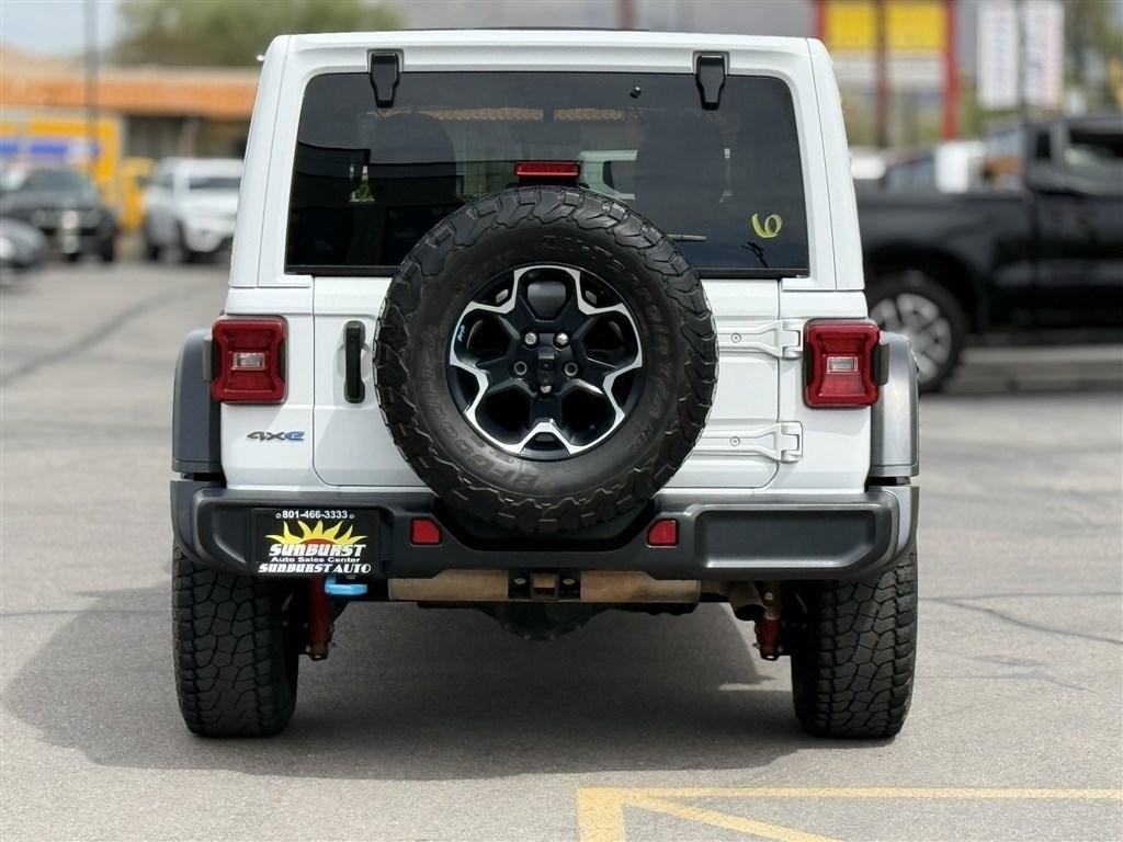 Used 2023 Jeep Wrangler Unlimited Rubicon 4xe w/ Cold Weather Group AWD/4WD image 6