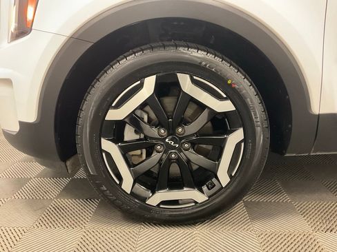 Used 2025 Kia Telluride S AWD/4WD image 15