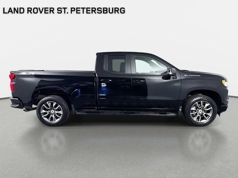 Used 2023 Chevrolet Silverado 1500 RST image 5
