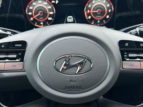 Used 2021 Hyundai Elantra SEL w/ Convenience Package image 27