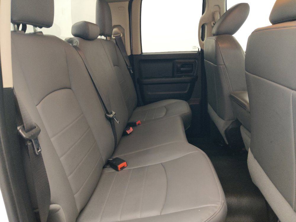 Used 2019 RAM 1500 Tradesman w/ Chrome Appearance Group AWD/4WD image 19
