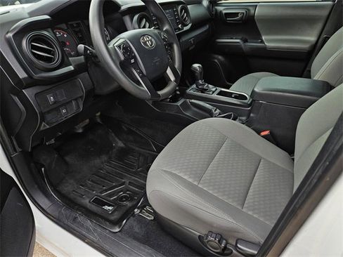Used 2020 Toyota Tacoma SR image 2