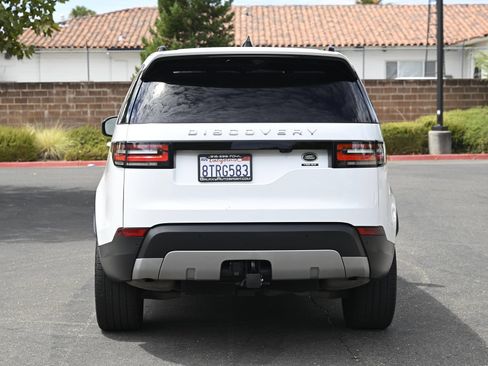 Used 2017 Land Rover Discovery HSE Luxury AWD/4WD image 6
