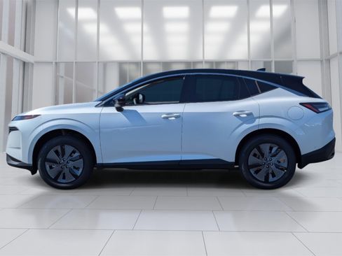New 2025 Nissan Murano SL image 2