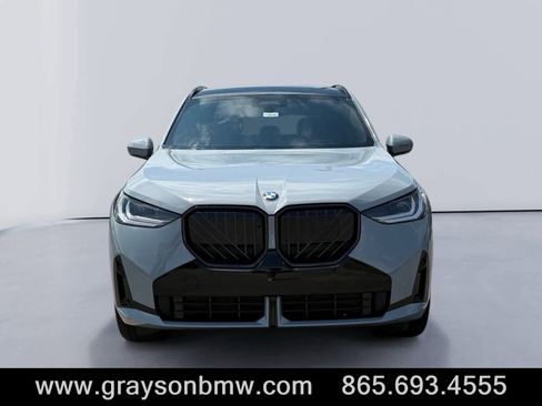 Used 2025 BMW X3 xDrive30i w/ Premium Package image 8
