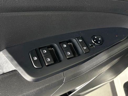 Used 2024 Kia Sportage LX AWD/4WD image 13
