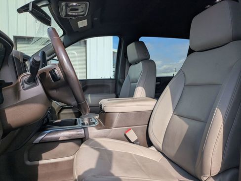 Used 2021 Chevrolet Silverado 2500 LTZ w/ LTZ Plus Package image 14