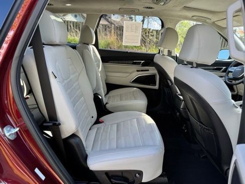 Used 2023 Kia Telluride SX Prestige AWD/4WD image 19