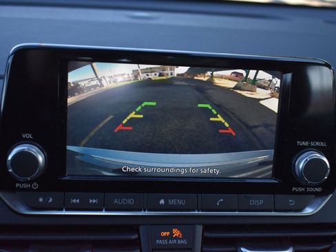 Used 2024 Nissan Altima 2.5 S image 24