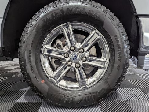 Used 2025 Ford F150 XLT w/ Equipment Group 301A Standard image 6