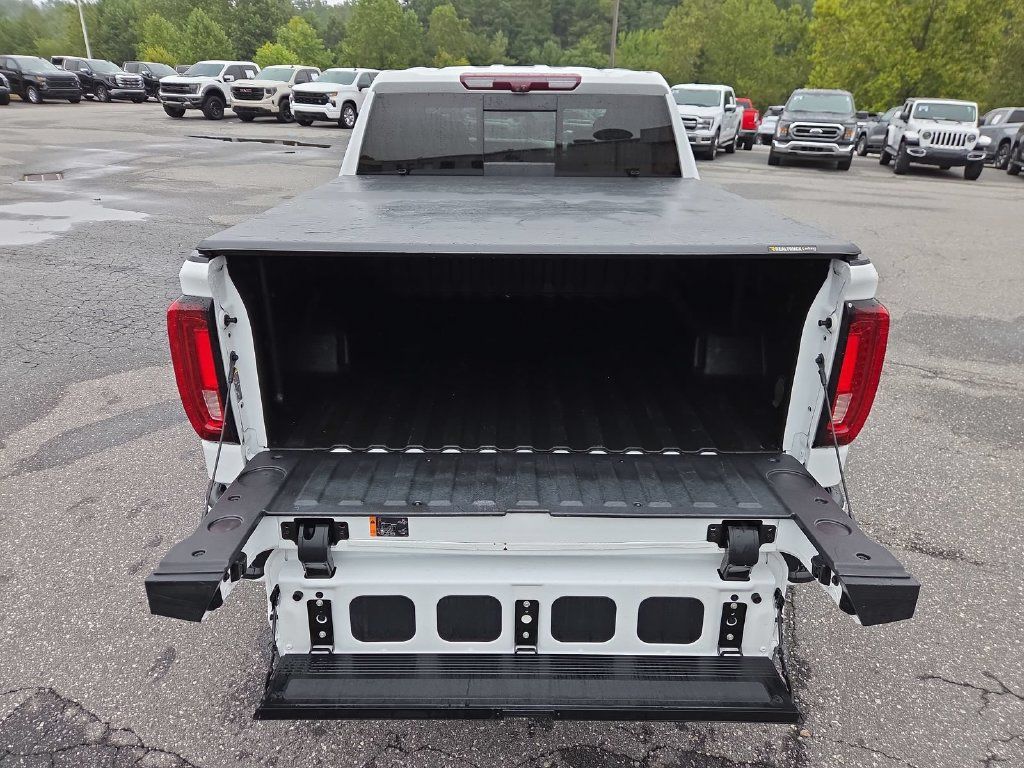 Used 2023 GMC Sierra 1500 AT4 w/ AT4 Premium Package AWD/4WD image 21