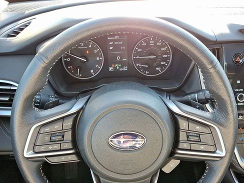 Certified 2025 Subaru Outback Limited image 21