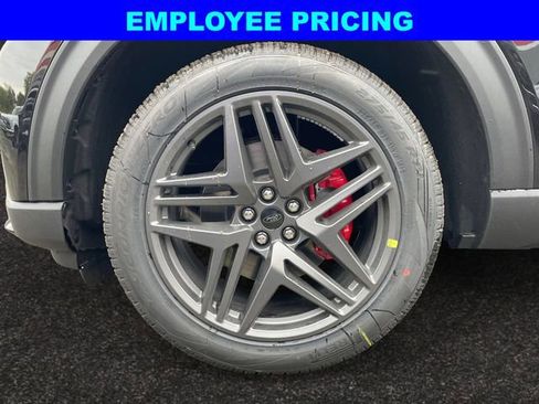 New 2026 Ford Explorer ST-Line w/ ST-Line Street Pack AWD/4WD image 14
