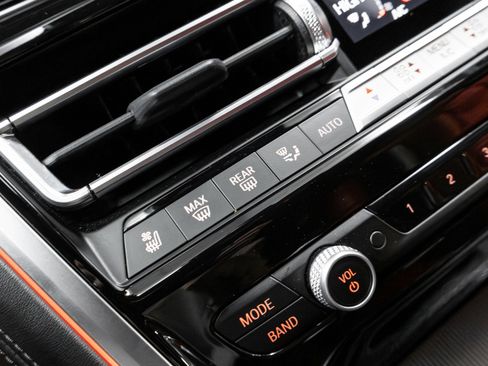 Used 2023 BMW ALPINA B8 xDrive Gran Coupe image 66