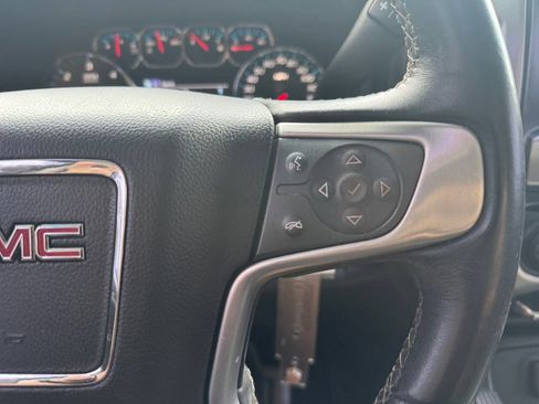 Used 2018 GMC Sierra 1500 SLE w/ Suspension Package, Off-Road AWD/4WD image 33