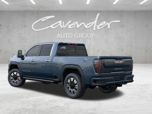 New 2026 GMC Sierra 2500 Denali w/ Denali Reserve Package AWD/4WD image 4