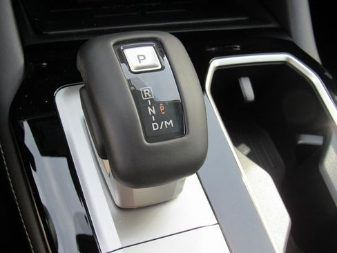 New 2025 Mitsubishi Outlander SE image 20