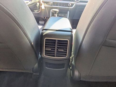 Used 2024 Kia Sportage LX image 13