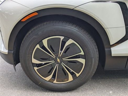 New 2026 Chevrolet Blazer EV LT image 7