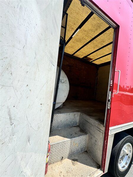 Used 2016 Ford F550 Luxury RWD image 11
