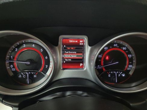 Used 2020 Dodge Journey SE FWD image 23