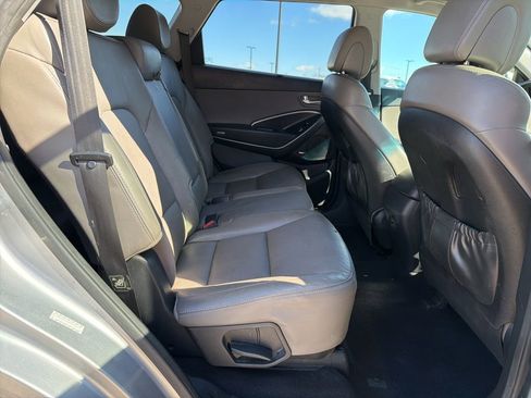 Used 2016 Hyundai Santa Fe SE w/ Option Group 03 image 30