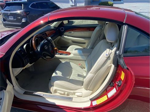 Used 2006 Lexus SC 430 Convertible image 10